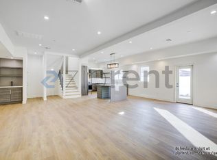 5637 1/2 Riverton Ave, North Hollywood, CA 91601