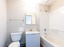 735 W Wisconsin Ave — Photo 31