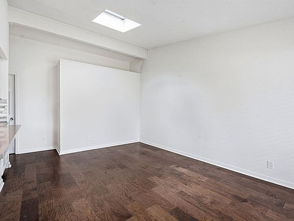 3rd image of 5601 Woodrow Ave