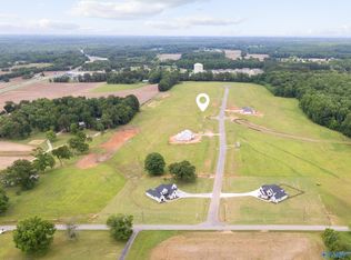 124 Sydney School Way, Hazel Green, AL 35750