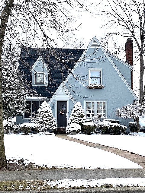 2nd image of 252 Hamilton Ave