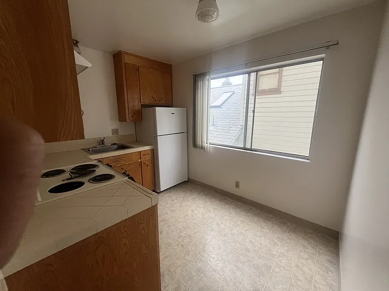 1822 Francisco St #14 — Photo 2