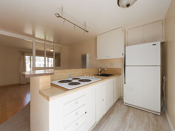 5th image of 11971 Brookridge Dr Unit B