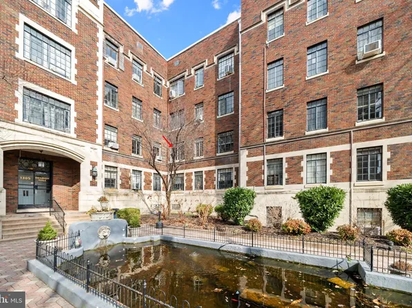 1305 N Broom St APT 208, Wilmington, DE 19806