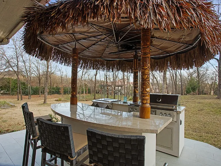5704 Pine Valley Dr — Photo 36