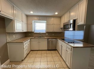 5211 Marshfield Ct, Arlington, TX 76016