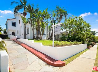 532 N Las Casas Ave, Pacific Palisades, CA 90272
