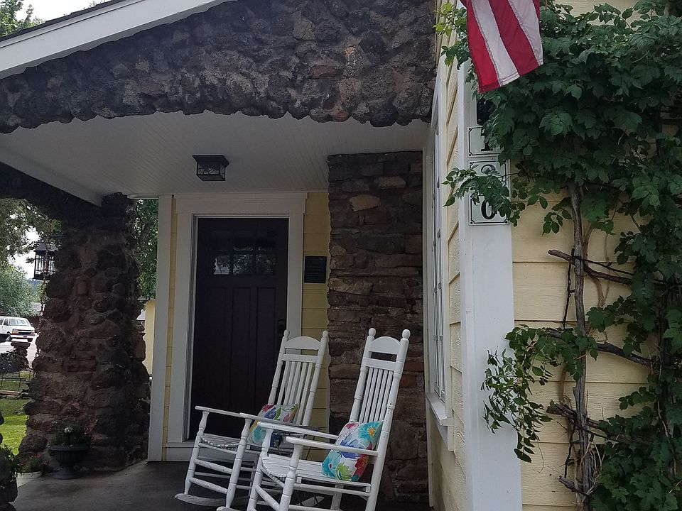 2nd image of 120 S 6th St