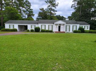 1502 S Dogwood Dr, Nashville, GA 31639
