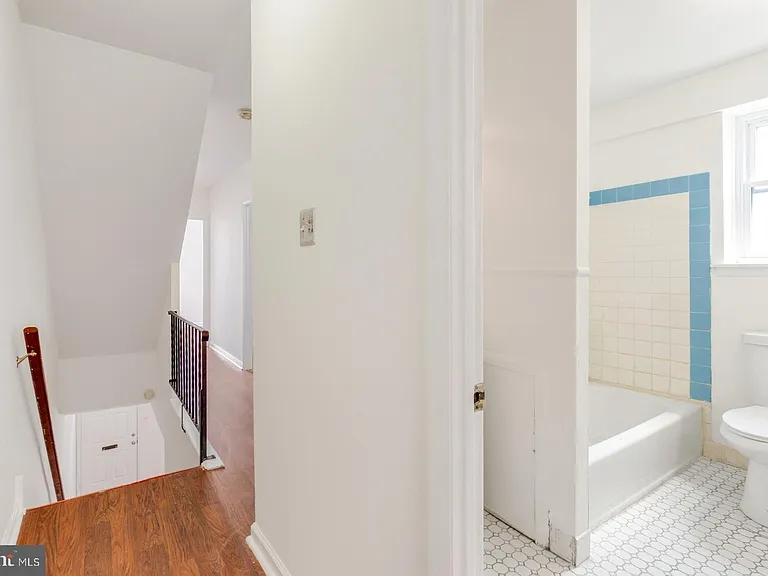 3306 Haverford Ave — Photo 15