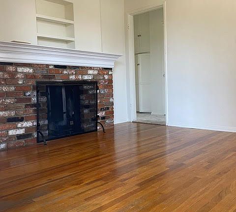 5th image of 5346 Ben Ave #1/2