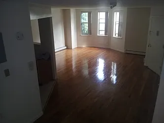 Rented by Transvilla Real Estate & Development Group Inc.