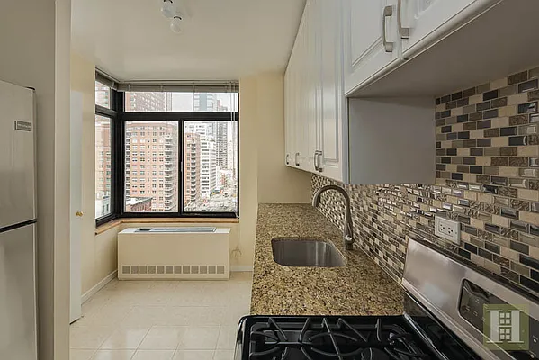 Sold by Halstead Real Estate | media 26