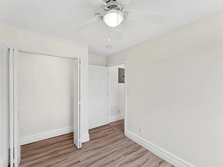 135-46 Grand Central Pkwy #4A — Photo 14