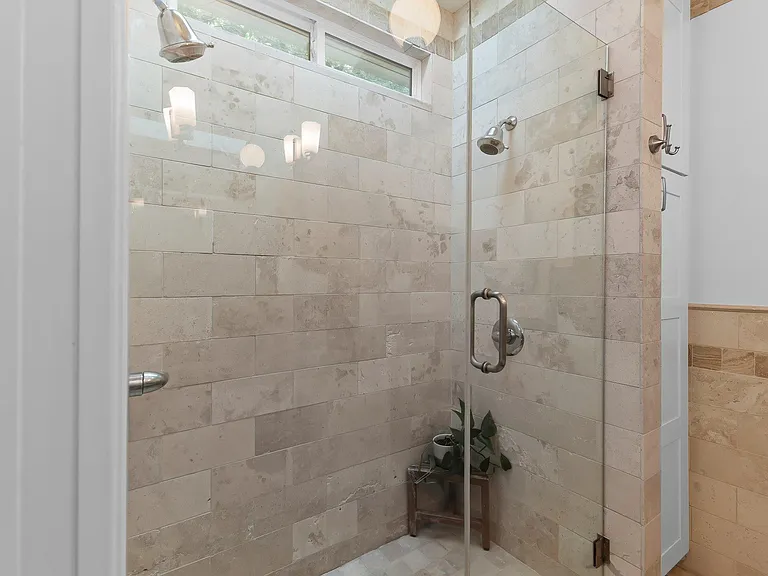 3305 Harris Park Ave — Photo 27