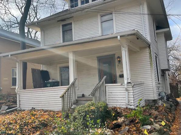 607 N Sycamore St, Lansing, MI 48933