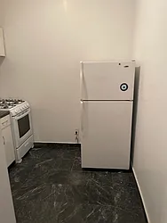 Rented by K & O Realty Associates Inc.