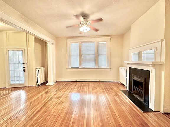 4th image of 2815 Floyd Ave APT 1