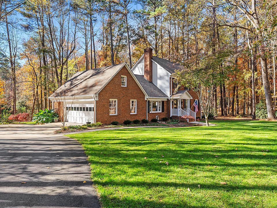 1st image of 8009 Hollander Pl