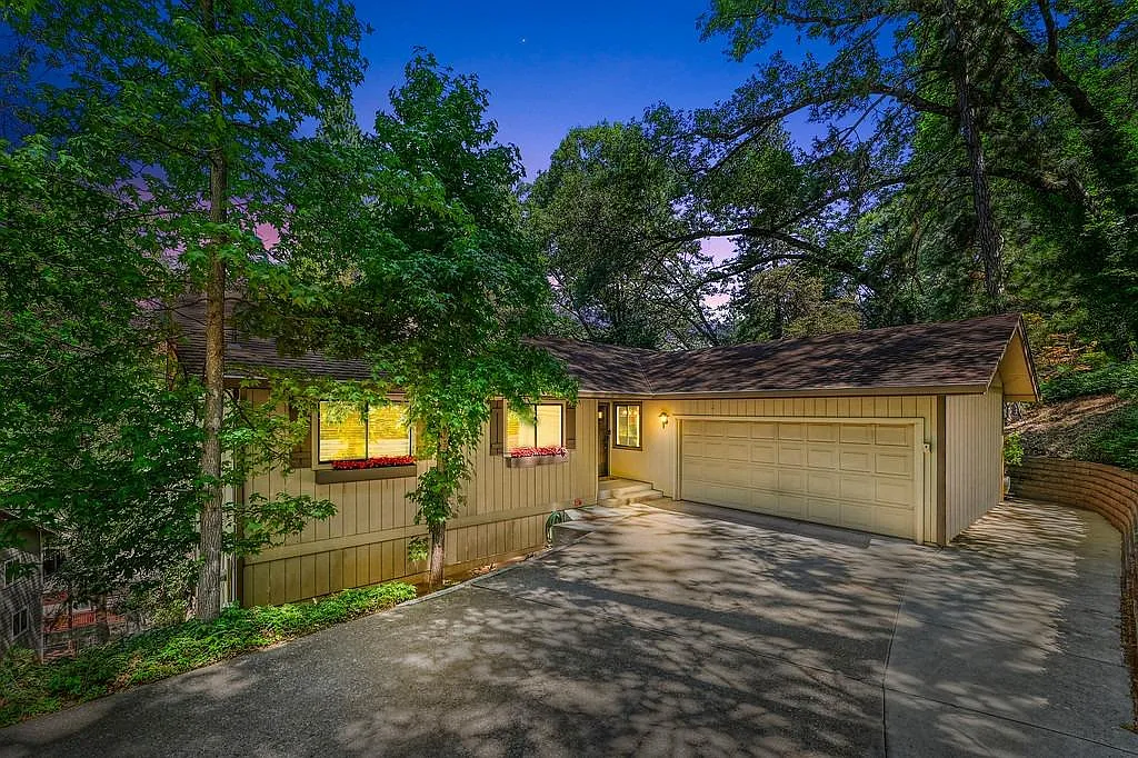 11398 Ragan Way photo 1