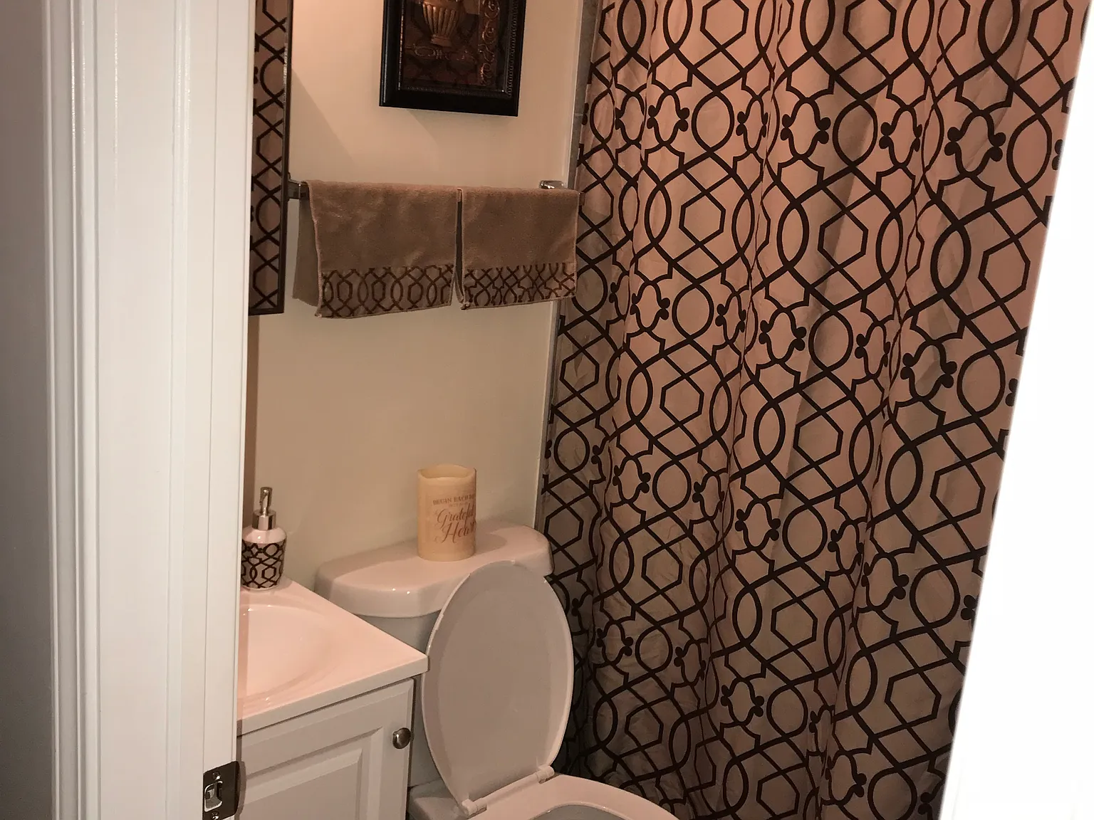 2 bed, 8800 sqft, $1,700 — Photo 4