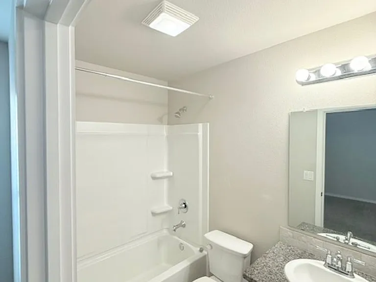 9716 Trenton Ave — Photo 5