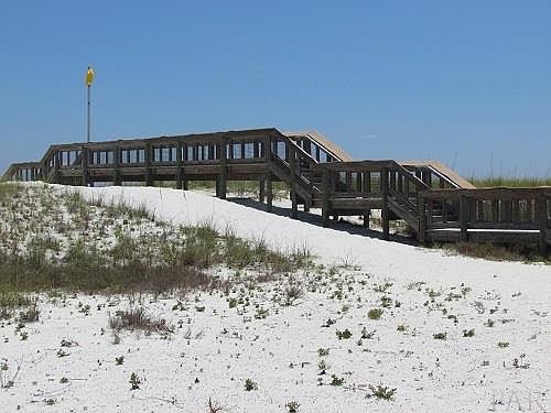 3rd image of 7871 Gulf Blvd #B