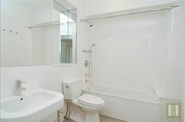 Rented by Halstead Real Estate | media 59