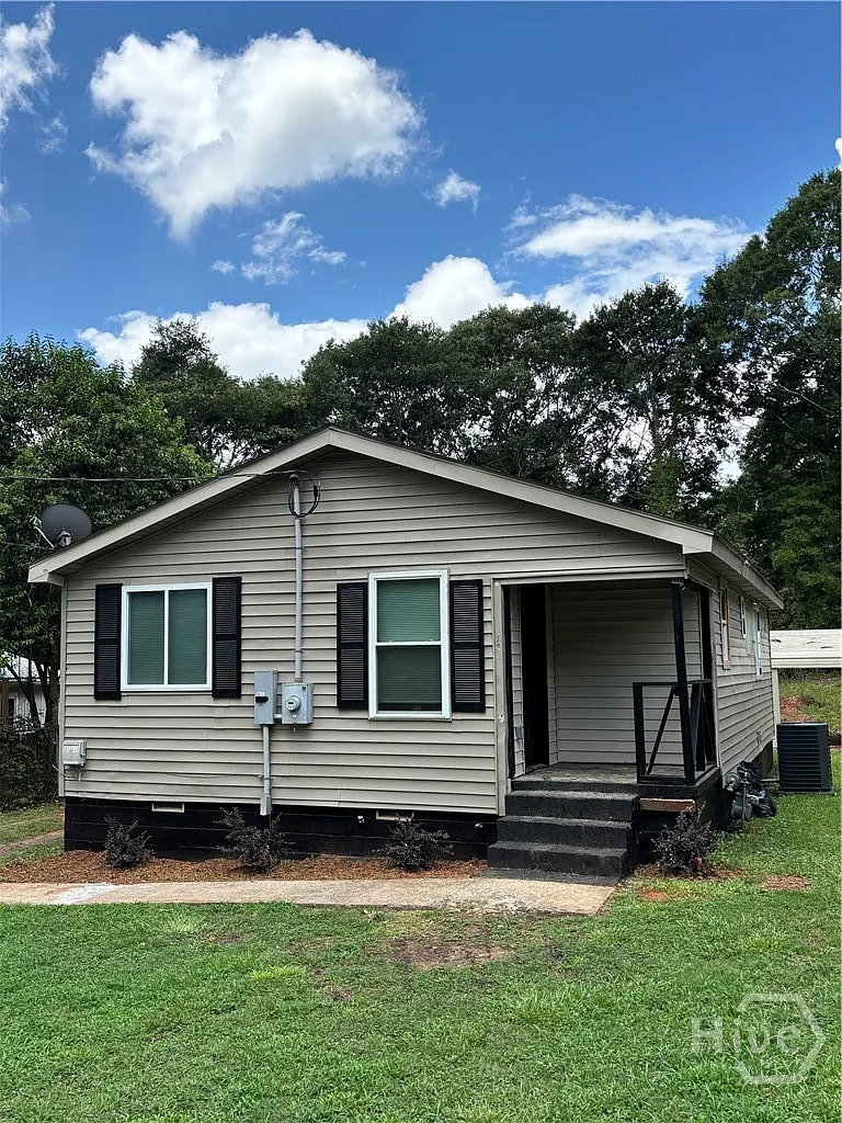 2 bed, 2.0 bath, 733 sqft, $1,650 — Photo 1