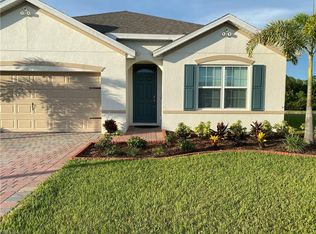2712 Loreto Ct, Cape Coral, FL 33909