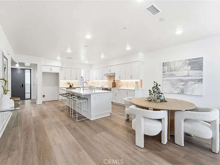 24722 Del Prado Prado #304 — Photo 13