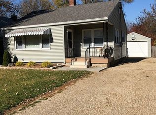 719 E Seneca Pl, Peoria, IL 61603