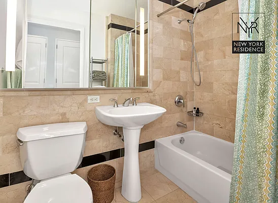 Rented by New York Residence | media 35