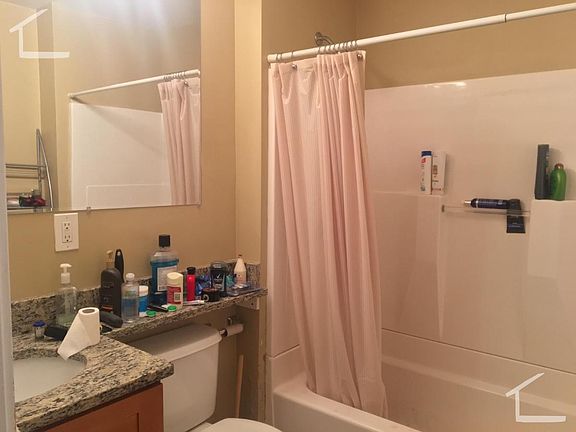 4th image of 67 Egmont St #1