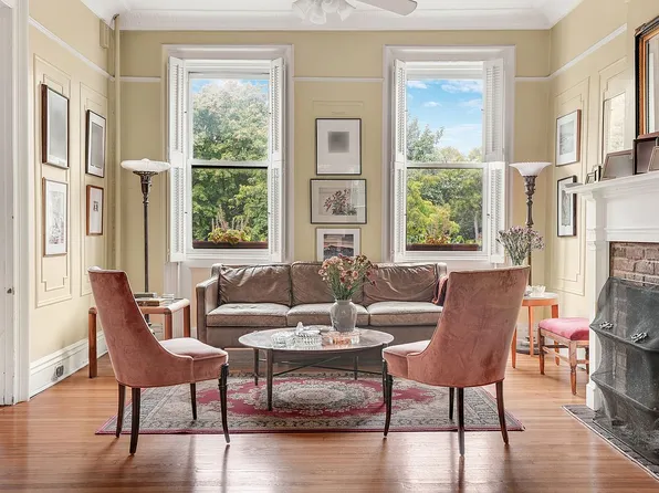 331 Hoyt St, Brooklyn, NY 11231