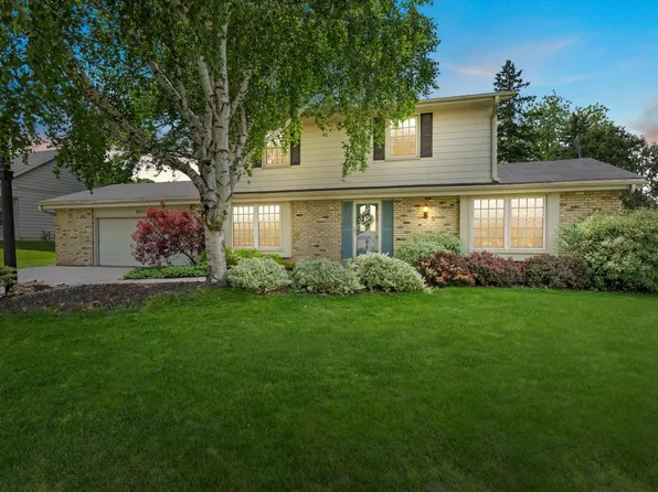 8317 South 42nd STREET, Franklin, WI 53132