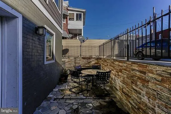 454 Park Rd NW #1 — Photo 6