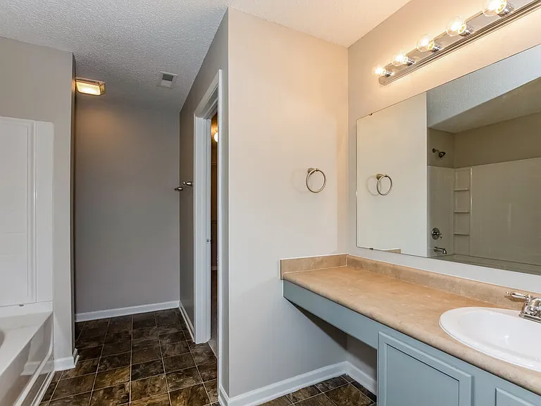 7029 Maple Park Ln — Photo 15