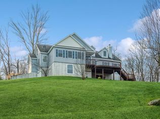 24 Brooklyn Heights Rd, Rhinebeck, NY 12572