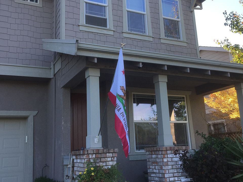 1st image of 719 Lennox Dr