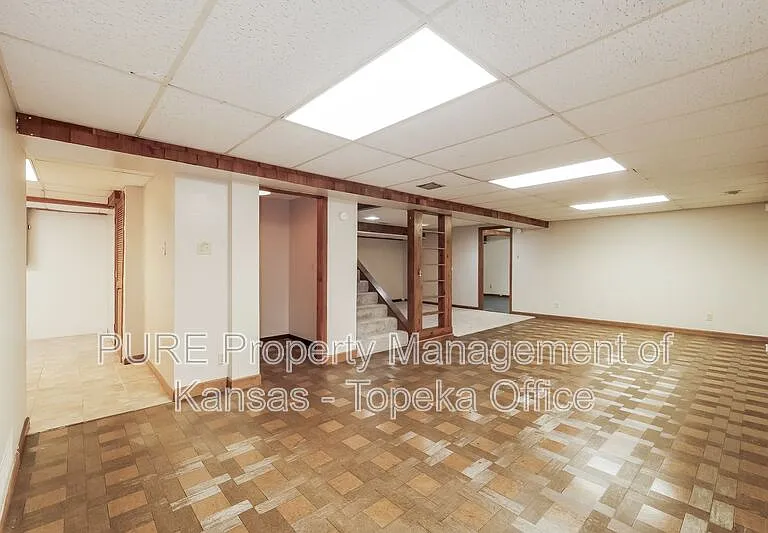 2605 SW Osborn Rd — Photo 8