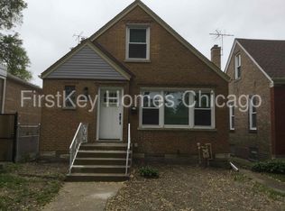 8751 S East End Ave, Chicago, IL