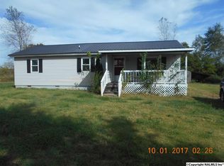 20 Bates Ln, Taft, TN 38488