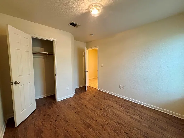 7309 Ritchie Dr — Photo 24