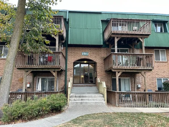 1982 Tall Oaks Dr APT 3A, Aurora, IL 60505