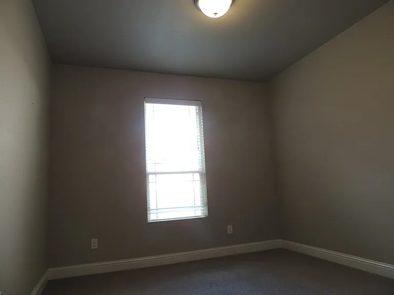 24 Devon Ct — Photo 20