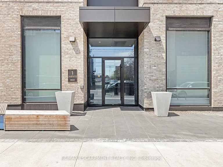1 Jarvis St #719 — Photo 2