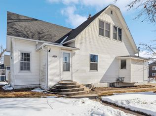 1412 Summit St, Marshalltown, IA 50158