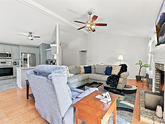4th image of 3946 Salvation Rd