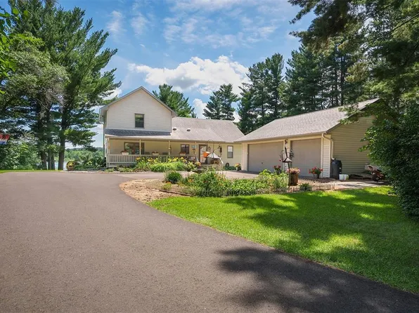 5991 North Shore Drive, Eau Claire, WI 54703